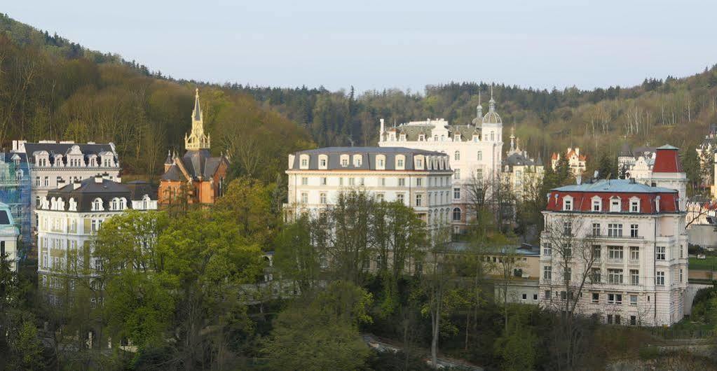 Bristol Vila Tereza Karlsbad Exteriör bild